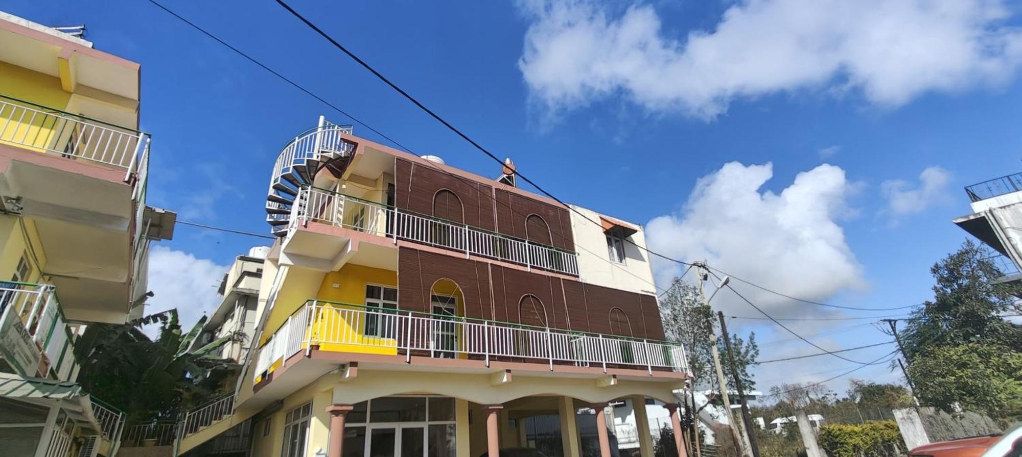 Bano Tourist Residence - 650 Meters From Grand Bay Beach Exterior foto